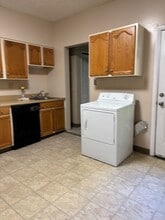 5-6 Schaeffer Way in Pittsburgh, PA - Building Photo - Building Photo