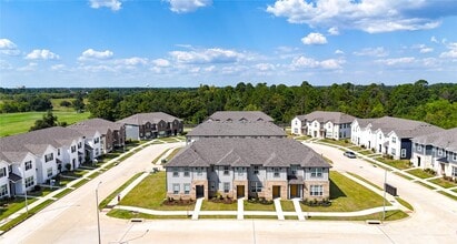 11914 Carvalho Dr in Tomball, TX - Building Photo - Building Photo