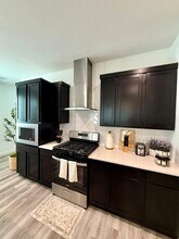 12308 Greenwood St in Houston, TX - Foto de edificio - Building Photo