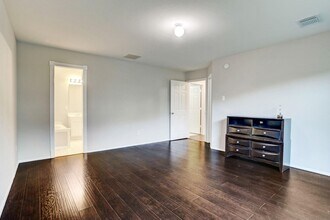 3806 Flatwood Dr in Katy, TX - Building Photo - Building Photo