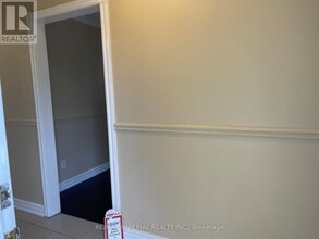 166 Hupfield Trail in Toronto, ON - Building Photo - Building Photo