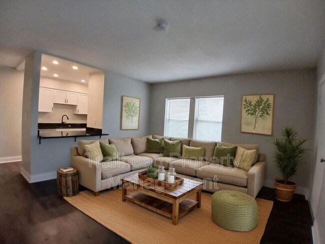 property at 2727 Campbell St
