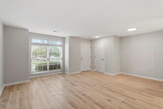 8600 Neuse Landing Ln, Unit 106 in Raleigh, NC - Building Photo - Building Photo
