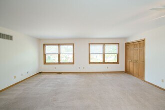 201 Chesterton Blvd in Chesterton, IN - Building Photo - Building Photo