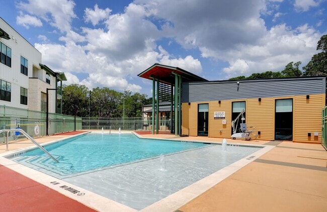 Bluff View at Frederick Creek