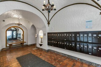 1520 Gough in San Francisco, CA - Foto de edificio - Building Photo