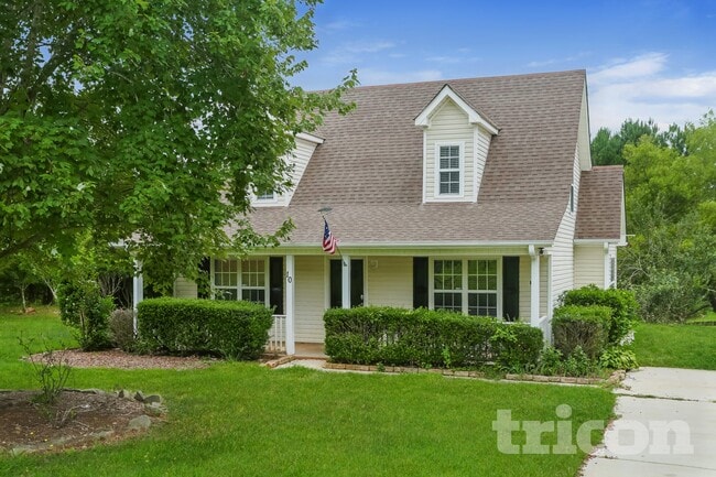 property at 10 Quarry Ct