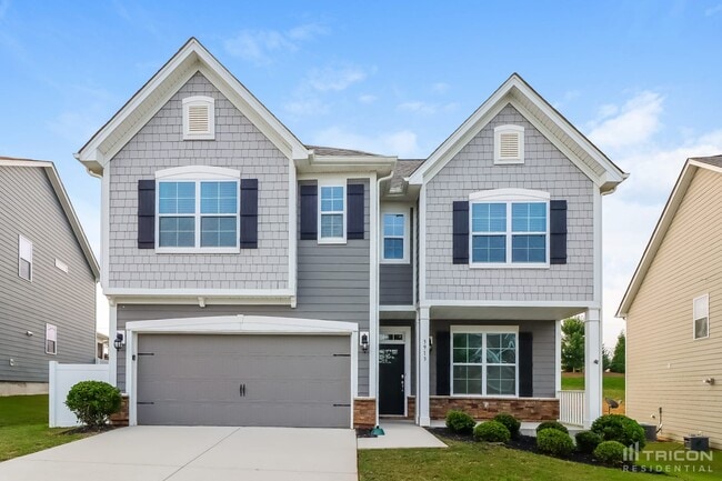 property at 3913 Norman View Dr