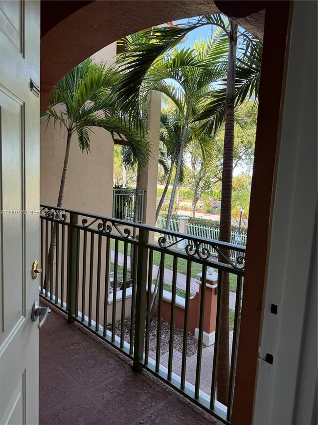6500 NW 114th Ave in Doral, FL - Building Photo - Building Photo