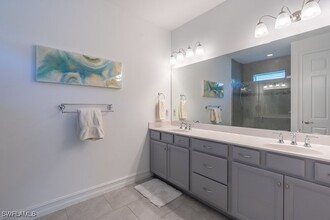 14570 Tropical Dr in Naples, FL - Building Photo - Building Photo