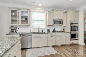 140 Carolina Ash Ln in Mooresville, NC - Foto de edificio - Building Photo