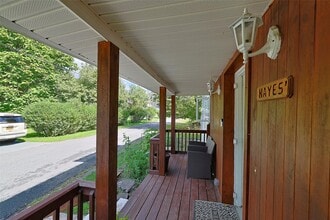 18 Maples Ln in Middletown, NY - Building Photo - Building Photo