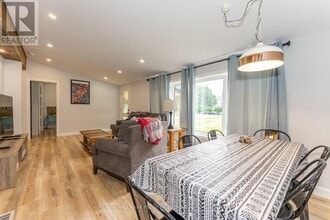 3566 Bayou Rd in Orillia, ON - Building Photo - Building Photo