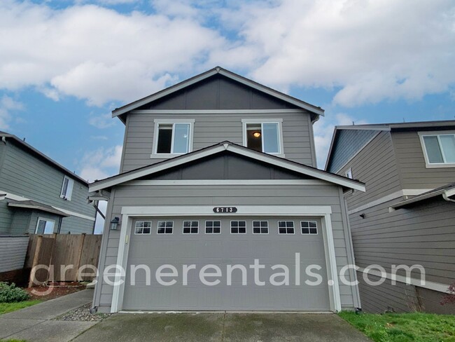 6713 Birdseye Ave NE in Lacey, WA - Foto de edificio - Building Photo