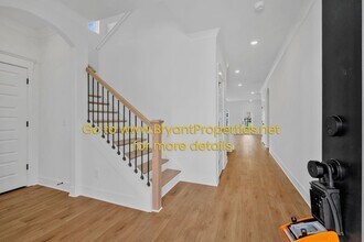 455 Triple Crown Cir in Gallatin, TN - Building Photo - Building Photo