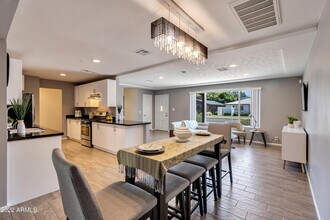 1832 E Minnezona Ave in Phoenix, AZ - Building Photo - Building Photo
