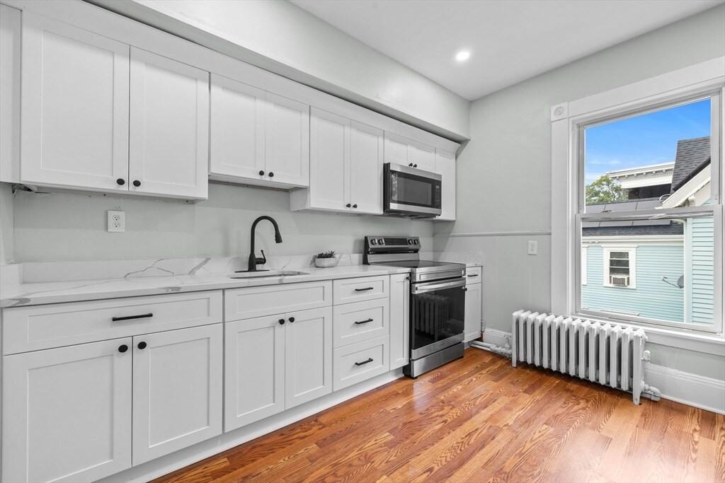 48 Hamilton Ave in Lynn, MA - Building Photo