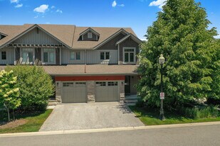 49 Silver Glen Blvd in Collingwood, ON - Building Photo