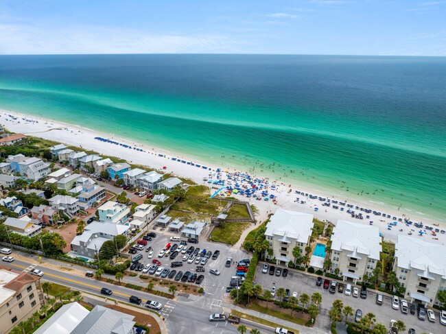 206 Piper Cv in Santa Rosa Beach, FL - Foto de edificio - Building Photo