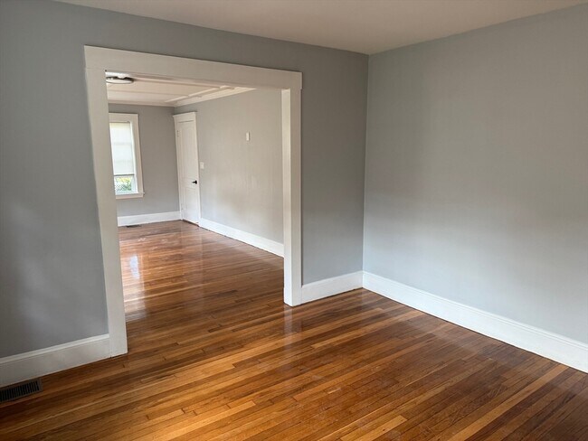 63 Sachem St in Quincy, MA - Building Photo - Building Photo