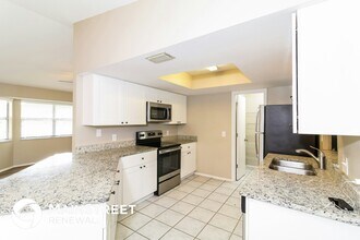 4555 Chaplin Terrace in North Port, FL - Building Photo - Building Photo