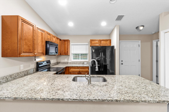9272 N Mendoza Way-Unit -1 in Citrus Springs, FL - Building Photo - Building Photo