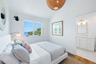 360 Cliff Dr in Laguna Beach, CA - Building Photo - Building Photo