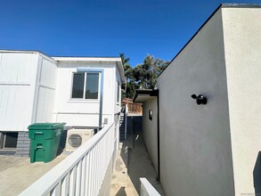 428 Sloane Ave in San Diego, CA - Building Photo - Building Photo