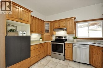 1206 Queens Bush Rd in Wellesley, ON - Building Photo - Building Photo