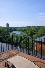 10 Jamaicaway, Unit 23 in Boston, MA - Building Photo - Building Photo