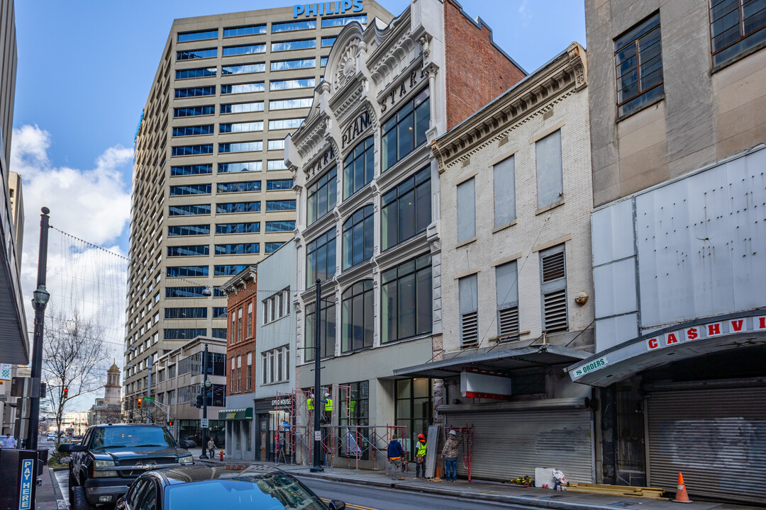 240 Rep. John Lewis N Way in Nashville, TN - Building Photo