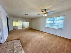 6101 Rainbow Cir in Greenacres, FL - Building Photo - Building Photo