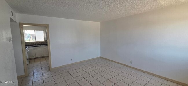 10377 Redwood St in El Paso, TX - Building Photo - Building Photo
