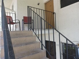 12960 SW 66th Ln in Miami, FL - Building Photo