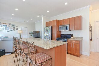 26 Chestnut Ave in Boston, MA - Building Photo - Building Photo