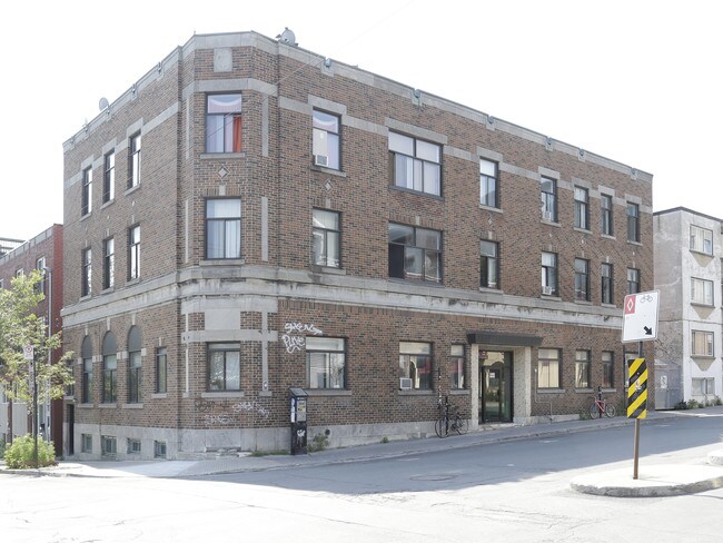 120 rue Rachel