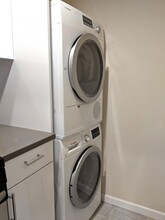 15 Minetta St in New York, NY - Building Photo - Building Photo