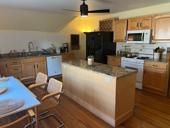 property at 1228 Forest Ave