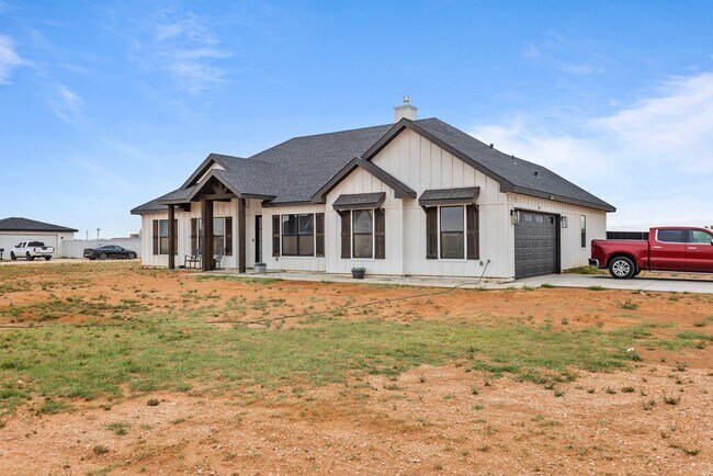 2859 SE 1415 in Andrews, TX - Building Photo - Building Photo