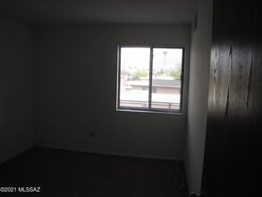 6625 E Golf Links Rd in Tucson, AZ - Building Photo - Building Photo