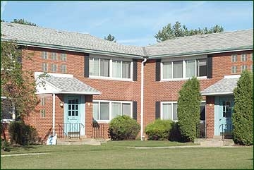 Riverview Manor Apartments in Tonawanda, NY - Building Photo