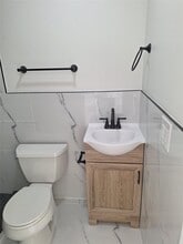 26XX Riviera Dr in Miramar, FL - Building Photo - Building Photo