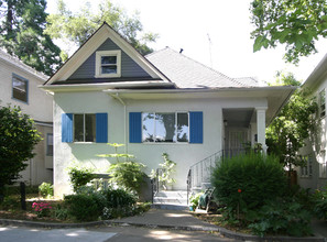 2312 I St in Sacramento, CA - Building Photo - Building Photo