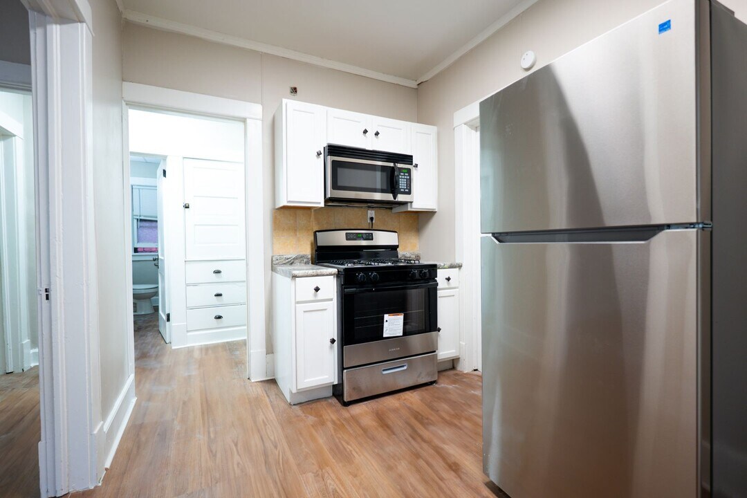 116 Kennet Ct NW-Unit -118 in Canton, OH - Building Photo