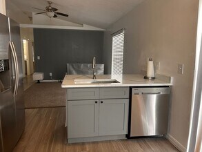1848 Lacy Ln in Sanford, FL - Building Photo - Building Photo