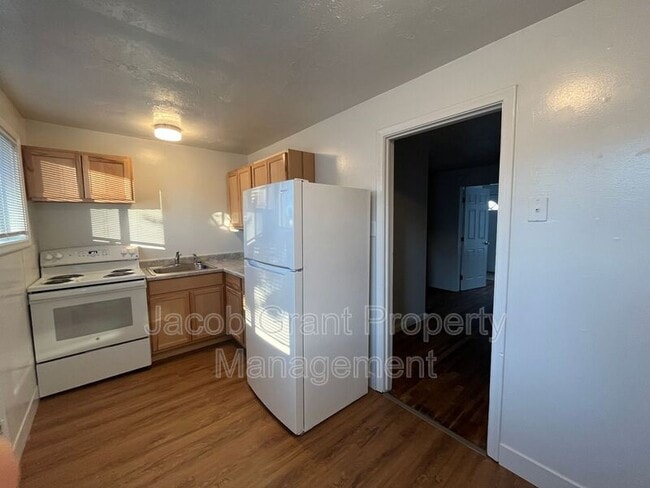 675 Tiger Ave in Idaho Falls, ID - Building Photo - Building Photo