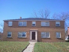 5909 N Teutonia Ave Apartments