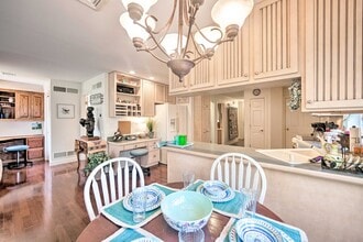 6061 Linglestown Rd, Unit Cottage in Harrisburg, PA - Building Photo - Building Photo