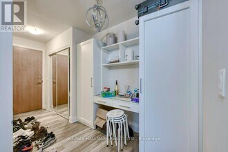 20-1120 Shore Breeze Dr in Toronto, ON - Building Photo - Building Photo