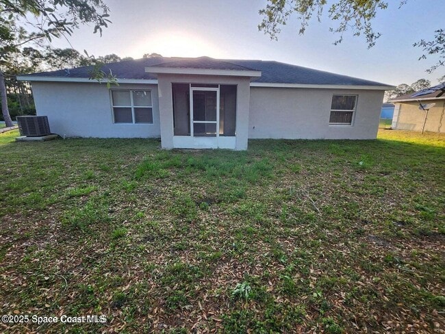 3247 Wideman Ave in Palm Bay, FL - Building Photo - Building Photo